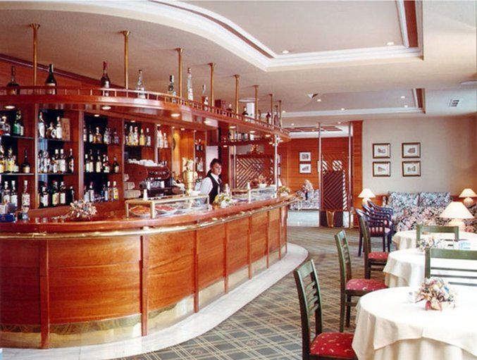 Hotel Aeropuerto Madrid Torre Hogar Premium Torrejón de Ardoz Ristorante foto